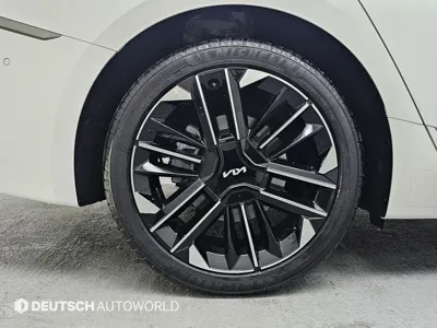 Kia K8 2025, 4067 км, за 23565.71 USD