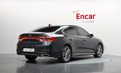 Hyundai Grandeur 2017, 99235 км, за 8853.65 USD