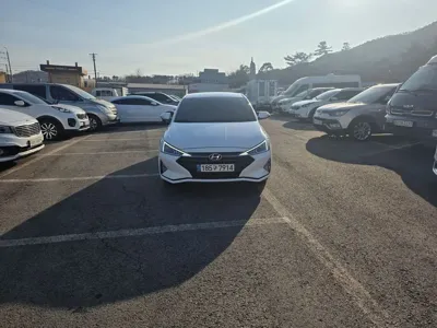 Hyundai Avante · 2019 год