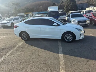 Hyundai Avante 2019, 34782 км, за 9120.53 USD