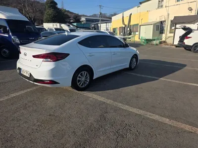 Hyundai Avante 2019, 34782 км, за 9120.53 USD