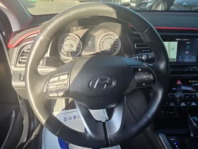 Hyundai Avante 2019, 34782 км, за 9120.53 USD - фото 15
