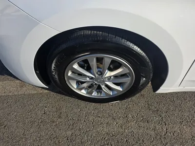 Hyundai Avante 2019, 34782 км, за 9120.53 USD - фото 19