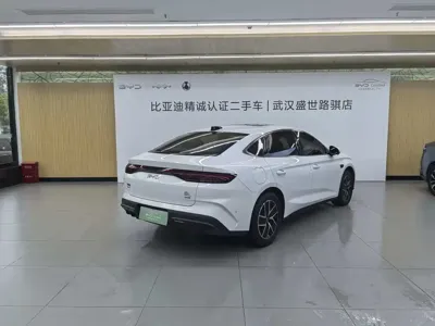 BYD Qin L 2025, 5800 км, за 12236.28 USD