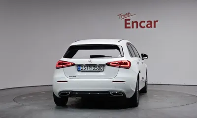 Mercedes-Benz A-Class 2022, 23090 км, за 17060.52 USD
