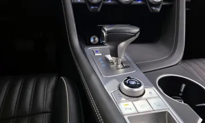 Genesis G70 2019, 94912 км, за 13629.79 USD - фото 9
