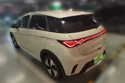 BYD Dolphin 2023, 36300 км, за 9022 USD - фото 4