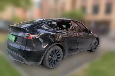 Tesla Model Y 2022, 49500 км, за 23820 USD - фото 6