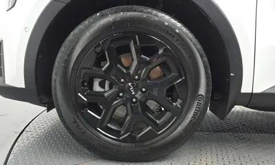 Kia Sorento 2024, 52523 км, за 24944.2 USD