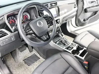 KG_Mobility_Ssangyong KORANDO 2024, 35730 км, за 15032.17 USD - фото 17