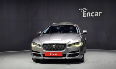 Jaguar XE 2016, 137585 км, за 3583.06 USD