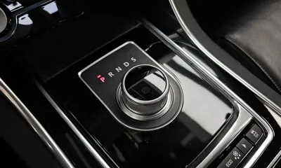 Jaguar XE 2016, 137585 км, за 3583.06 USD - фото 9