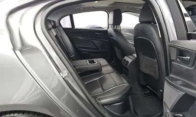 Jaguar XE 2016, 137585 км, за 3583.06 USD - фото 12