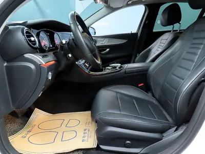 Mercedes-Benz E-Class 2017, 82000 км, за 12899.03 USD - фото 10