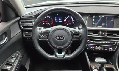 Kia K5 2016, 131069 км, за 6104.77 USD - фото 12