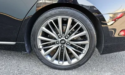 Hyundai Grandeur 2019, 162507 км, за 7922.03 USD
