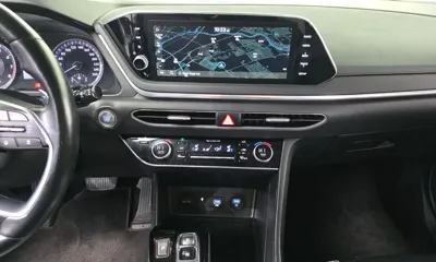 Hyundai Sonata 2020, 115968 км, за 10529.79 USD - фото 15