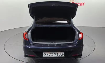 Hyundai Sonata 2020, 115968 км, за 10529.79 USD - фото 20