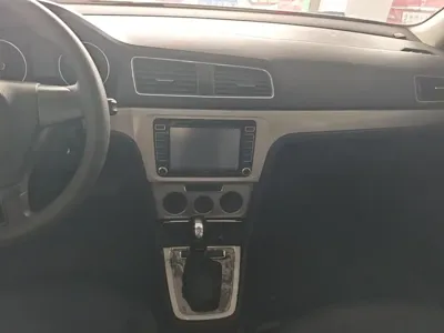 Volkswagen Lavida 2015, 56300 км, за 4243.47 USD - фото 13