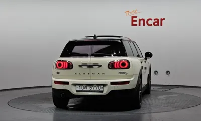 MINI Clubman 2018, 69546 км, за 7752.45 USD