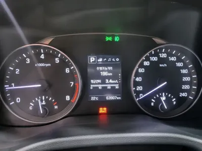 Hyundai Avante 2016, 63000 км, за 6665.38 USD - фото 8
