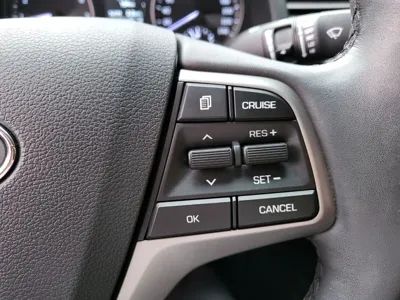 Hyundai Avante 2016, 63000 км, за 6665.38 USD - фото 16