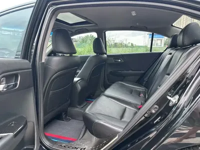 Honda Accord 2015, 170000 км, за 6444.84 USD