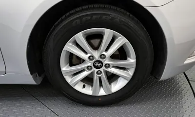 Hyundai Sonata 2013, 148019 км, за 3347.77 USD - фото 21