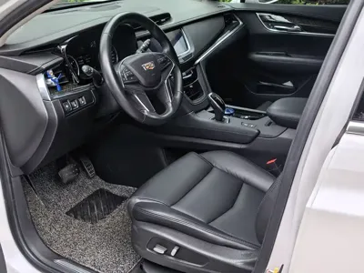 Cadillac XT5 2019, 41000 км, за 14056.4 USD - фото 6