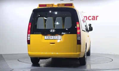 Hyundai Staria 2025, 5942 км, за 25956.31 USD