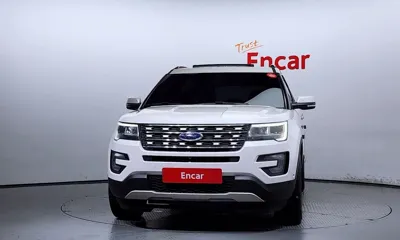 Ford Explorer 2017, 103817 км, за 9130.32 USD