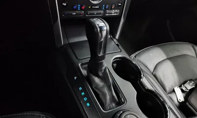 Ford Explorer 2017, 103817 км, за 9130.32 USD - фото 9