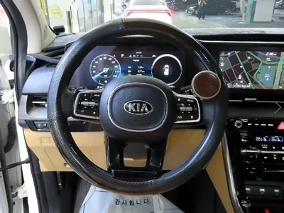 Kia Canival 2021, 28140 км, за 17759.58 USD - фото 9