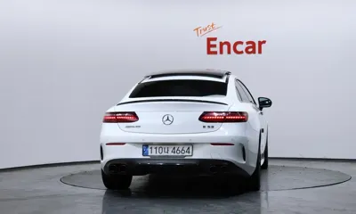 Mercedes-Benz E-Class 2023, 41795 км, за 48247.34 USD