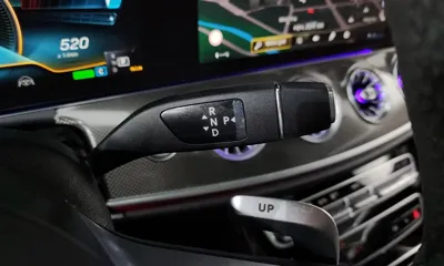 Mercedes-Benz E-Class 2023, 41795 км, за 47882.76 USD - фото 9