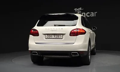 Porsche Cayenne 2012, 68473 км, за 13976.46 USD - фото 4
