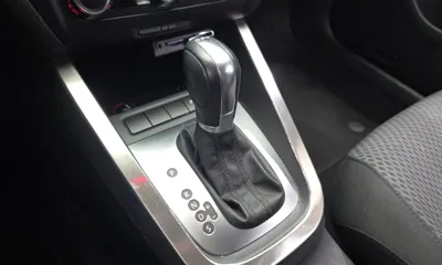 Volkswagen Jetta 2012, 162510 км, за 2247.49 USD - фото 9
