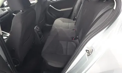 Volkswagen Jetta 2012, 162510 км, за 2247.49 USD - фото 11
