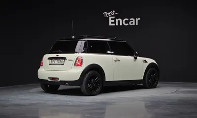 MINI Cooper 2013, 87352 км, за 3642.38 USD