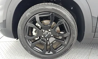 Kia Seltos 2023, 12888 км, за 17421.82 USD