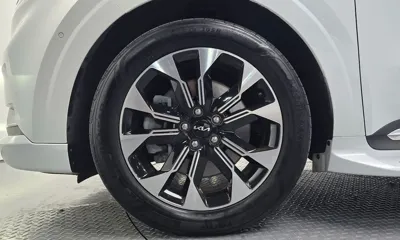 Kia Canival 2023, 99351 км, за 25052.9 USD