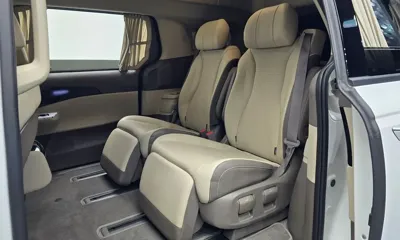 Kia Canival 2023, 99351 км, за 24878.56 USD - фото 26