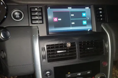 Land Rover Discovery Sport 2017, 108600 км, за 11210 USD - фото 12