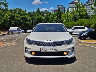 Kia K5 2016, 249150 км, за 2888.28 USD