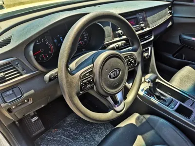Kia K5 2016, 249150 км, за 2888.28 USD - фото 9
