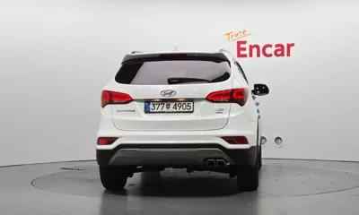 Hyundai Santafe 2018, 74694 км, за 9386.9 USD