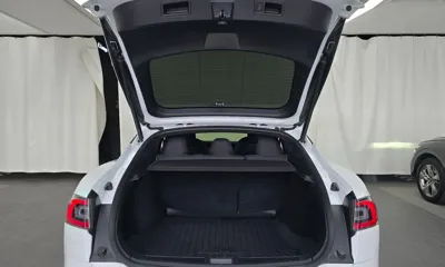 Tesla Model S 2020, 100576 км, за 31921.84 USD - фото 20