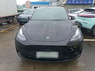 Tesla Model Y 2023, 60599 км, за 22189.09 USD