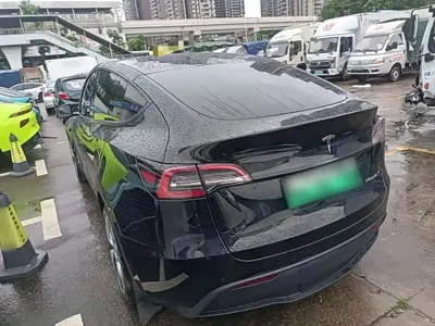 Tesla Model Y 2023, 60599 км, за 22189.09 USD