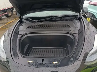 Tesla Model Y 2023, 60599 км, за 22189.09 USD - фото 20